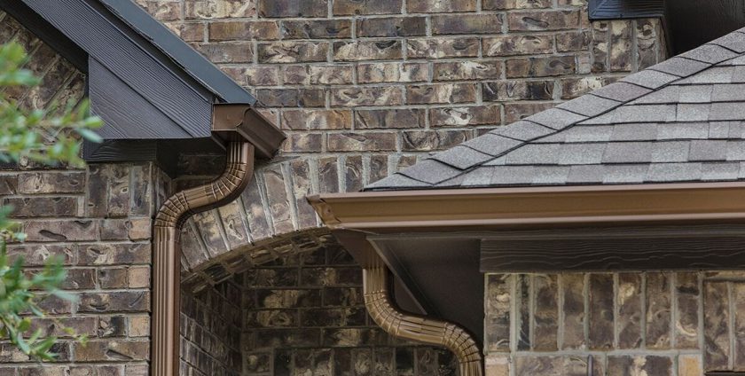 gutter service of roofing company arlington heights