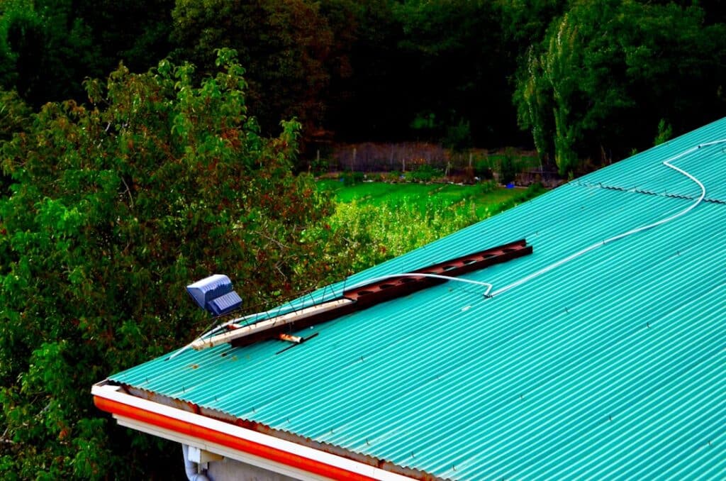 roof repair crystal lake il